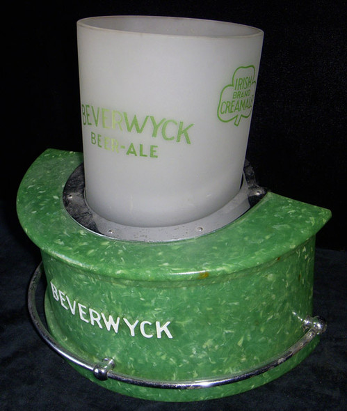 Fabulous Vintage 1930s Beverwyck Beer Foam Scraper Advertising Beer Topper