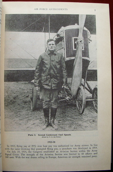 1949 'The Air Officer's Guide' 2nd Edition with Wing Illustrations