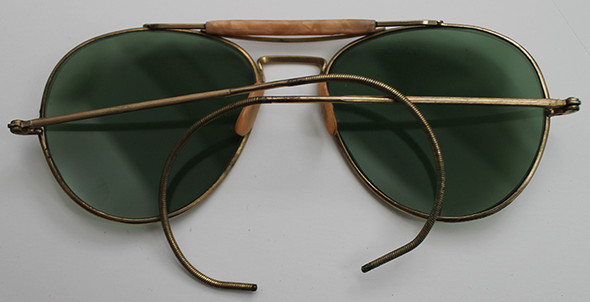 Nice WWII Private Purchase Aviator Sunglasses with Celluloid Bridge