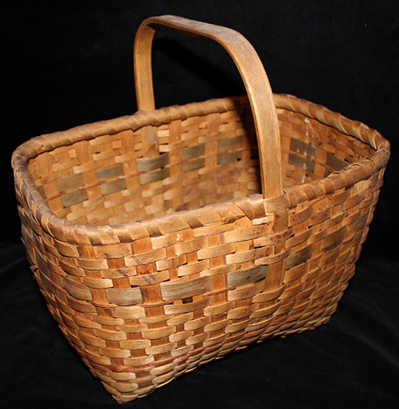 Nice Vintage Passamaquoddy Basket from Maine