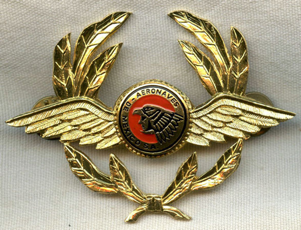 Circa 1980s Aeronaves de Mexico Pilot Hat Badge