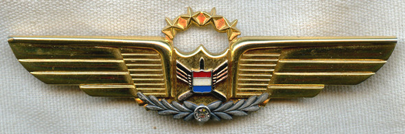 Rare, Transitional Circa 1980 United Air Lines Line Pilot Wing 30-34 Years Service