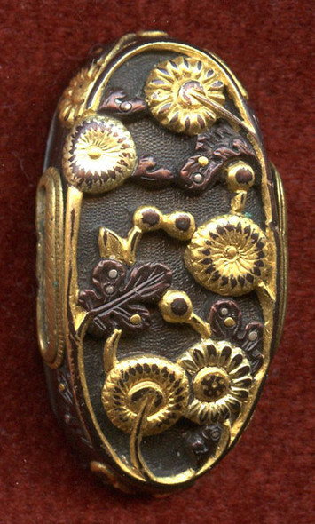 Beautiful Early 19th C. Japanese Wakizashi or Tanto Kashira (Butt Cap) in Bronze & Gold Overlay