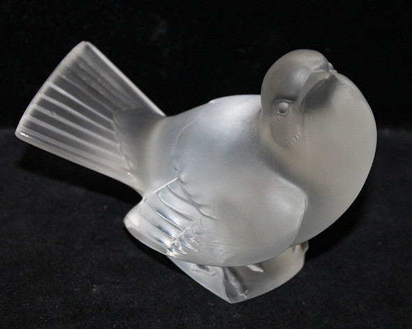 Beautiful 1950's - 1960's Lalique Crystal Sparrow Nicely Signed on Base