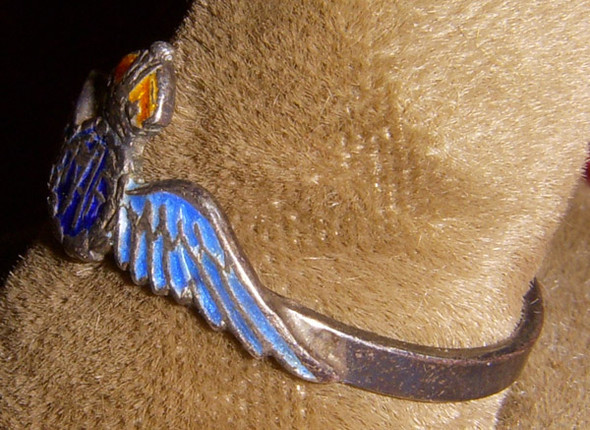 Nice WWII RAF Royal Air Force Wing Ring in Enameled Silver Possibly Sweetheart