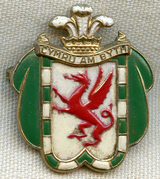 Rare Early WWII British War Relief Service Welsh Section Donation Badge