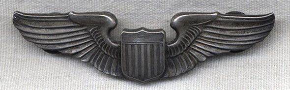 Sterling WWII USAAF Issue Pilot Wing with Double Clutchback