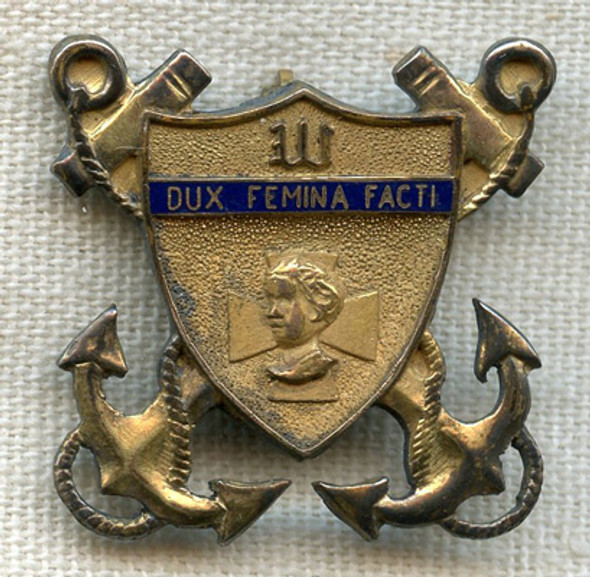 Beautiful Unidentified possibly Nursing School Graduation Pin DUX FEMINA FACTI