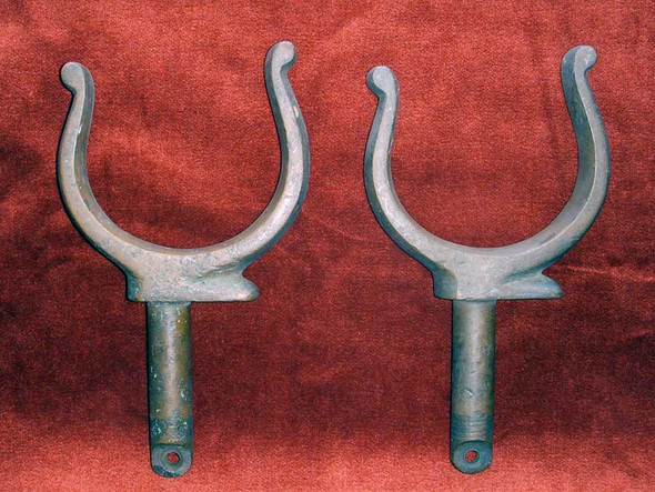 Pair of Great Old Bronze Oar Stays from Life Boat, Possibly Used by US Life Saving Service