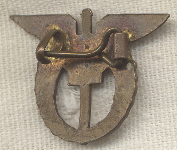 Great WWII English UK Made Czech Miniature Pilot Badge