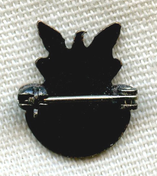 Circa 1950s USDA (US Dept. of Agriculture) 10 Years of Service Lapel Pin