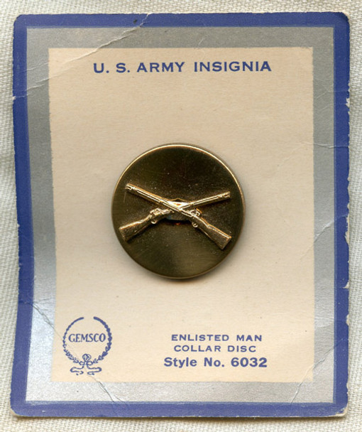 Early WWII US Army Infantry Enlisted Man Collar Disc by Gemsco on "US Army Insignia" Original Card