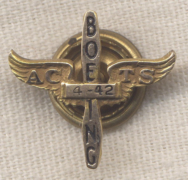 Early WWII US Air Corps Training Service Boeing Class 4-42 Graduate Lapel Pin in 14K Gold