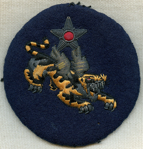 Gorgeous Early WWII USAAF China Air Task Force (14th AF) CBI-Made Shoulder Patch