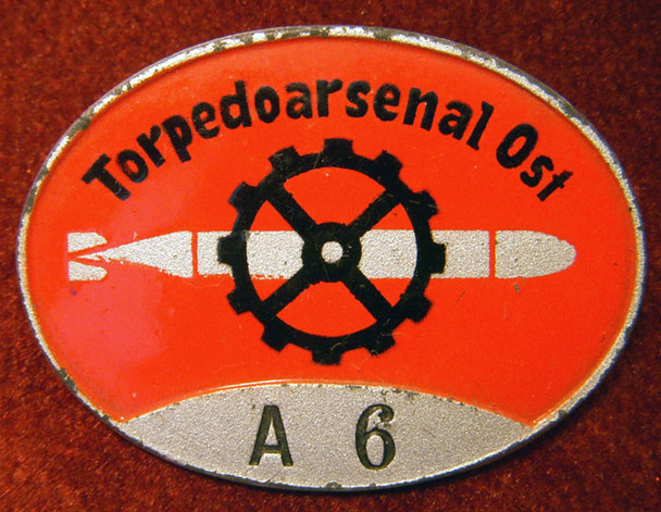 WWII German Torpedo Arsenal East (Torpedoarsenal Ost) Worker Badge