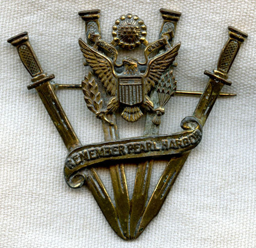 Great Large Remember Pearl Harbor Pin with Bayonets in V and Eagle