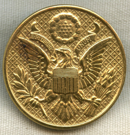 1920s US Army Enlisted Man Hat Badge