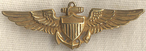 Scarce WWII USN Shirt Size Pilot Wing by Meyer