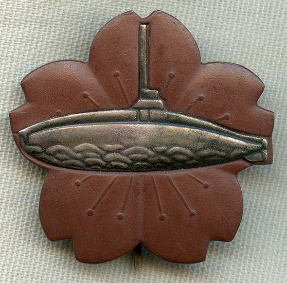 Nice 1930's - WWII Imperial Japanese Submarine School Graduation Badge