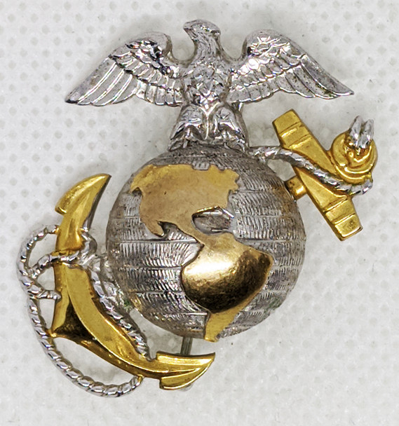 Rare Late WWII M1944 Unofficial USMC Officer Overseas Cap Badge EGA in Sterling and G. F. by H &H