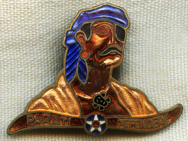 Beautiful 1930's US Air Corps 6th Bomb Group DI by Meyer. Right-Facing Screwback