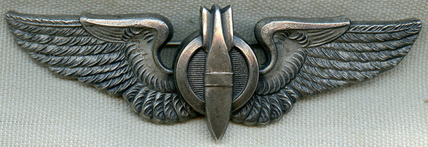 Near Mint WWII USAAF Bombardier Wing English-Made by Firmin London