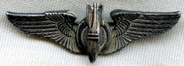 Lovely, Early WWII USAAF Bombardier Shirt Size Wing Type II Luxenberg