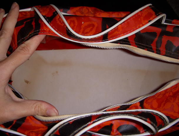 Late 1960s United Air Lines Promo Vinyl Travel Bag in Tapa Cloth Design for Hawaii Service