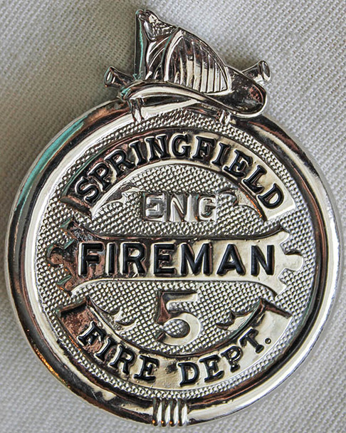 Nice 1930's - 40's Springfield, Illinois Fire Dept. Badge for Engine No. 5
