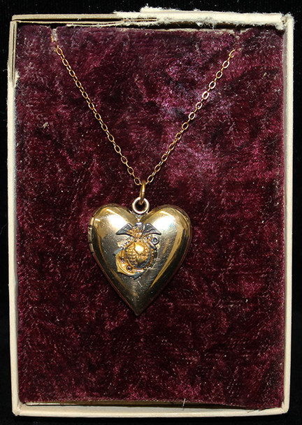 Early WWII USMC Sweetheart Heart-Shaped Locket Necklace (Left Hinge) in Original Box Used