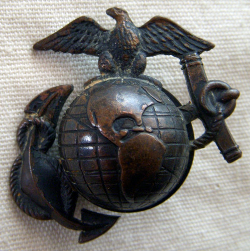 Nice Salty WWI USMC EM Undress M-1914 Cap Badge