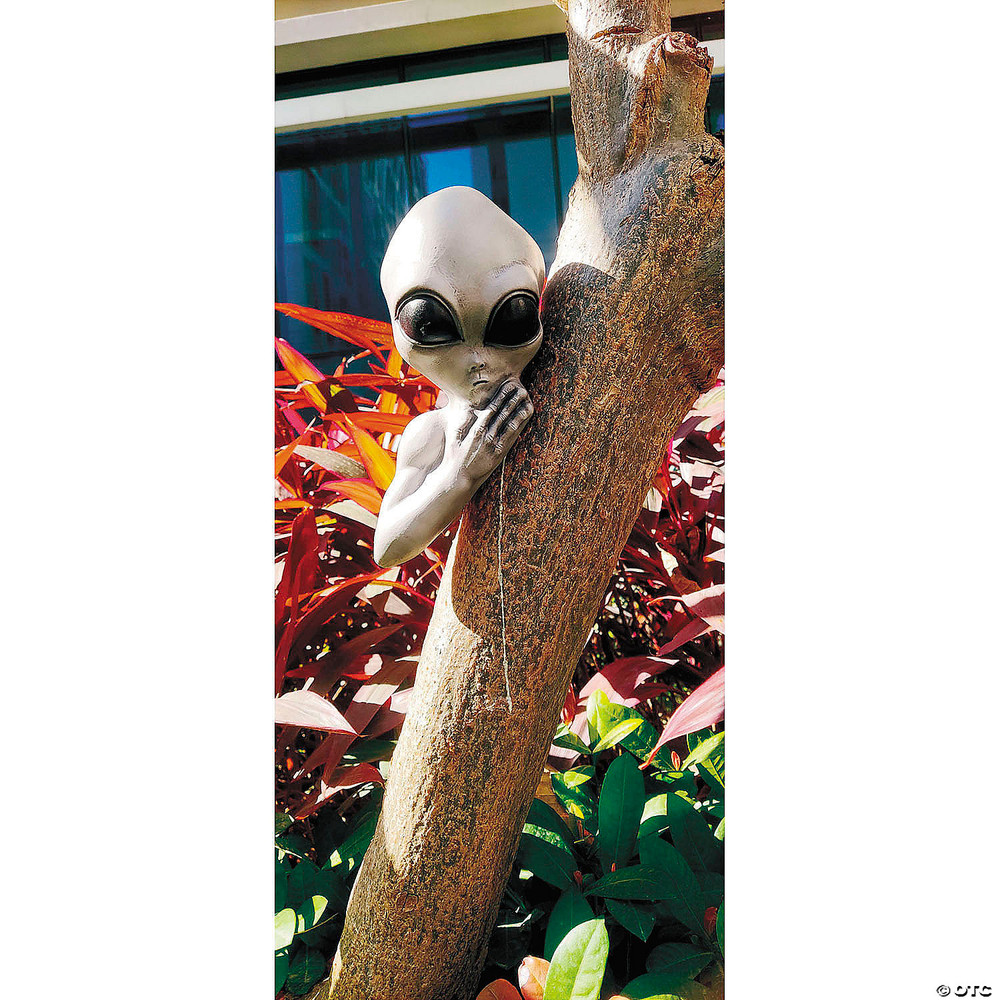 Alien Tree Peekers