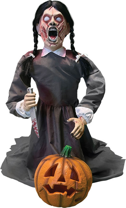 36" Lunging Pumpkin Carver Animated Prop