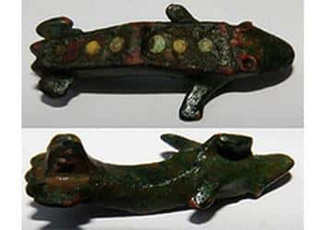 Roman Frog Brooch