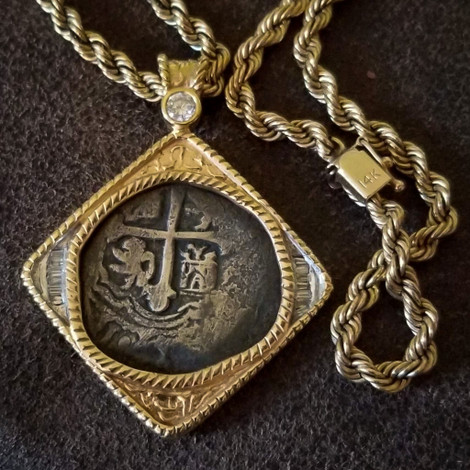 Treasure Hunters Tell All: Rings, Relics & Ridiculous Coin Spills Treasure Hunters Tell All: Rings, Relics & Ridiculous Coin Spills