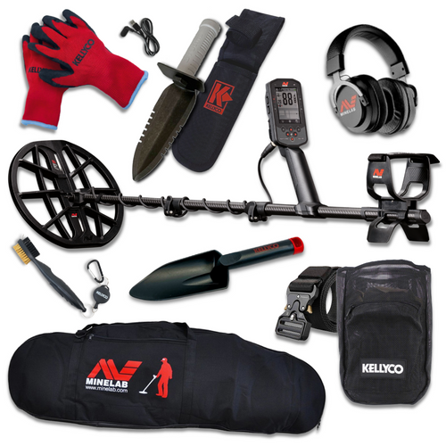 Minelab Manticore metal detector basic bundle with headphones, digger, carry bag, and accessories