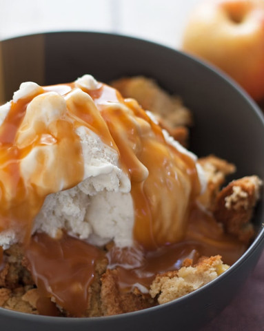 Apple Cake Sundae