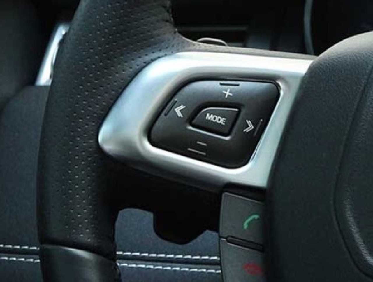 Switches on Steering Wheel Facia and Console