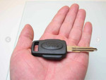 CWE500390 - Defender Blank Key - Fits from 2002 Onwards Image 4 Thumbnail