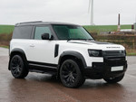DA5578 - Sunshade Set - Land Rover Defender 90 (2020 onwards) Image 5 Thumbnail