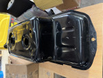 ESR2242 - Defender 90 Fuel Tank - From Chassis Number AA243342 up to 1998 - Fits Land Rover Defender 90 (Doesn't Fit 110 or 130) *DAMAGED - REDUCED TO CLEAR* Image 3 Thumbnail