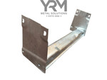 YRM524 - HD Galvanised Front Gearbox Crossmember for Land Rover Defender Image 2 Thumbnail