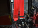 DA5055 - Defender Seat Belt in Red - Fits to Right Hand Side of Truck Cab Vehicle - Standard Belt, Type Approved Image 3 Thumbnail