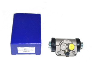 thumbnail image 2 of Pair Rear Brake Drum Wheel Cylinders For Land Rover Defender 90 – RTC3168 & RTC3169 2 of 3