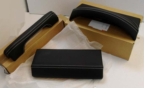 LRC11146 - Defender Puma Dash Trim and Handle Kit - Black Leather with White Stitch by Lucari - Fits from 2007 Onwards