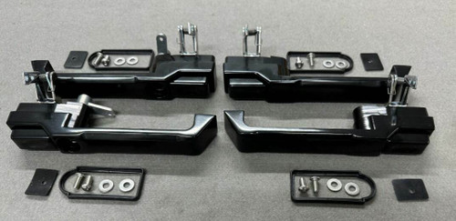 LRC3477 - Set of Four Aluminium Door Handles in Black for Land Rover Defender - Fits All Push Button Handles
