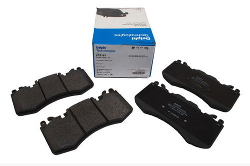LR160069 - Brembo Front Brake Pads - for Range Rover Vogue L322 from 09 & L405 and Range Rover Sport 09-13 and L494