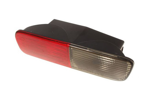 XFB000720 - Discovery 2 Rear Bumper Light - Right Hand - From 2003 Onwards (Can be Fitted to Earlier Discovery 2)