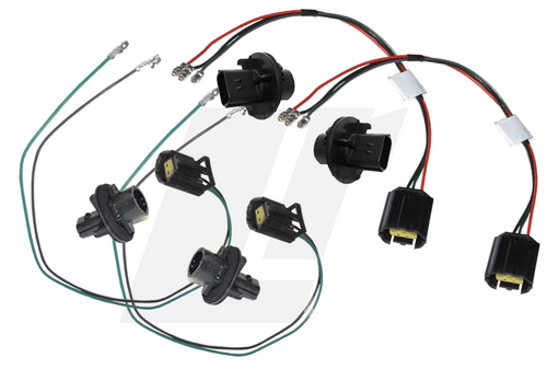 LRC11038 - Rear Bulb Holder Kit - Defender, Range Rover Classic and Discovery 1