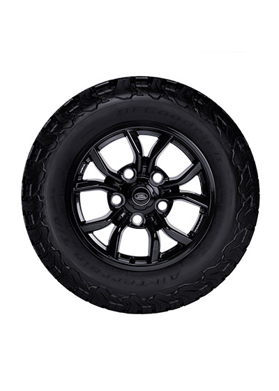 631000011 - Bowler 18" Alloy Wheel for Classic Defender - 1983-2016 - Gloss Black - Genuine Land Rover *LIMITED EDITION*